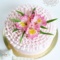 Торт кремовый с тремя цветками