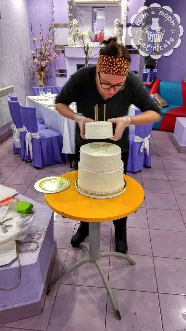 как собрать свадебный торт