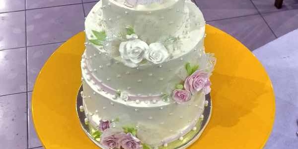 Как собрать свадебный торт?
