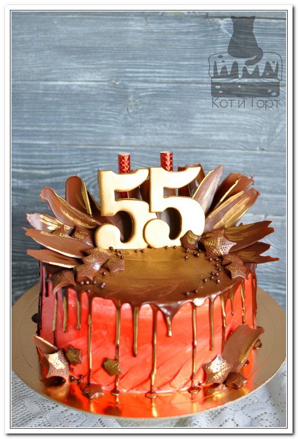 Красный торт на 55-летие