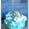 Голубой торт с радугой и облаками