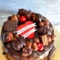 Шоколадный торт с красным сердцем