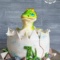 Торт с маленьким динозавриком